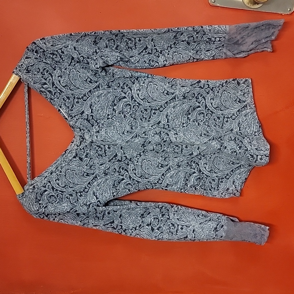 William Rast Long Sleeve Lace Cuff Top Size M